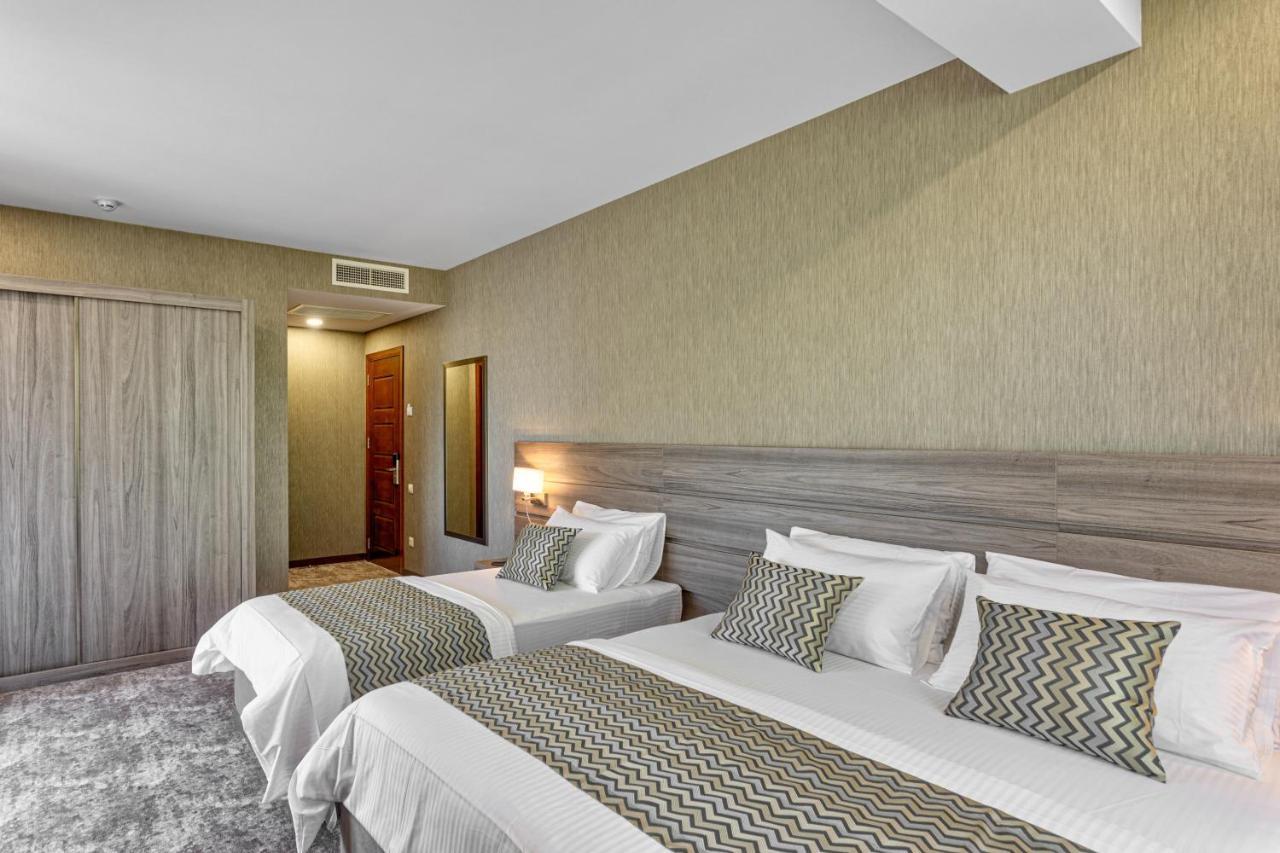 Vinum Hotel Tiflis Dış mekan fotoğraf