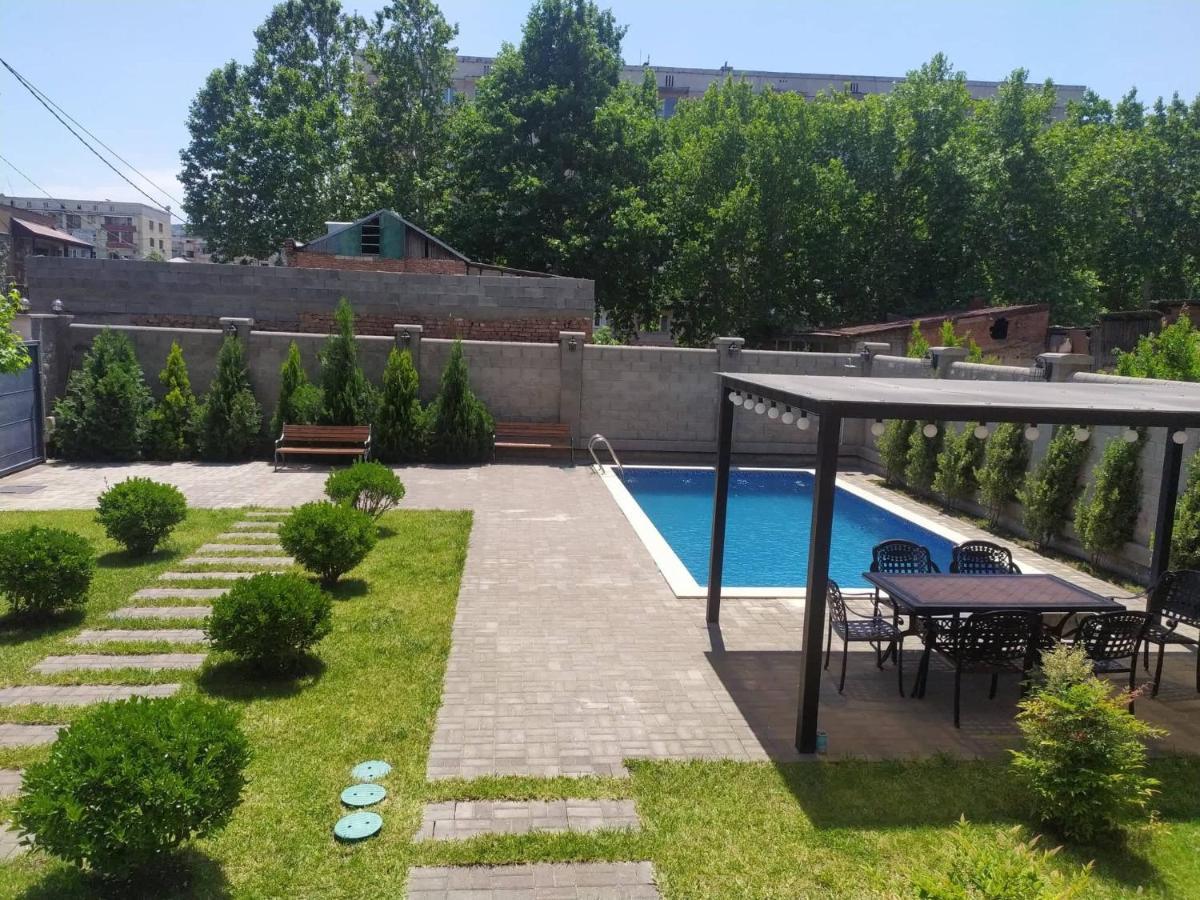 Vinum Hotel Tiflis Dış mekan fotoğraf