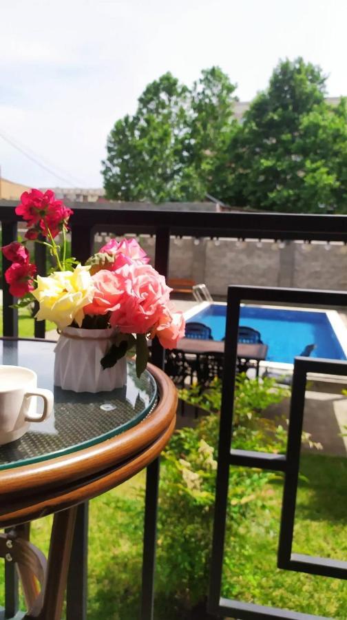 Vinum Hotel Tiflis Dış mekan fotoğraf