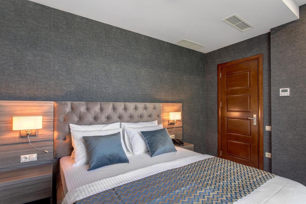 Vinum Hotel Tiflis Dış mekan fotoğraf