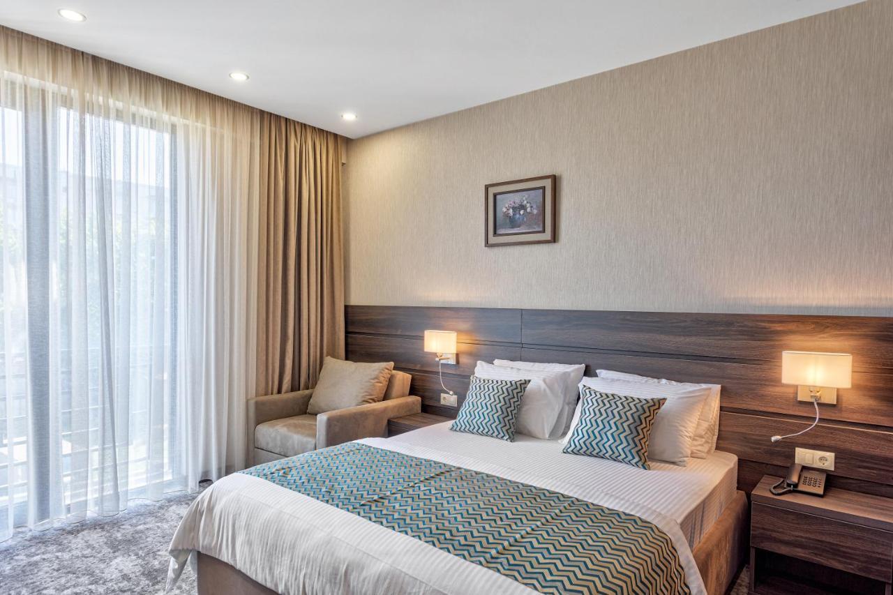 Vinum Hotel Tiflis Dış mekan fotoğraf
