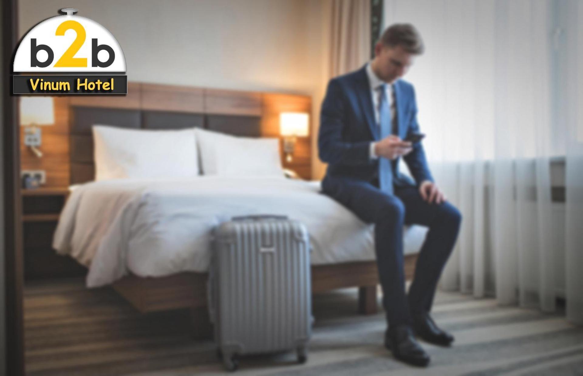 Vinum Hotel Tiflis Dış mekan fotoğraf